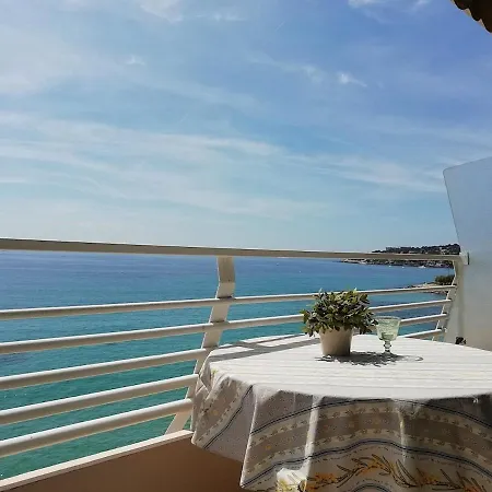 Avec Vue Panoramique Sur Et Montagne Appartement Menton